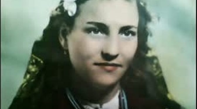 Навършват се 97 години от рождението на голямата тракийска народна певица Петкана Захариева